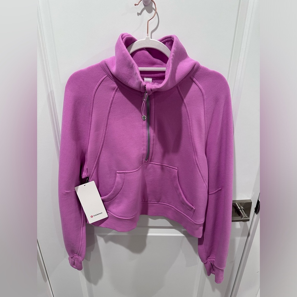 new with tags Lululemon half-zip tunnel neck pull over. Limited edition color